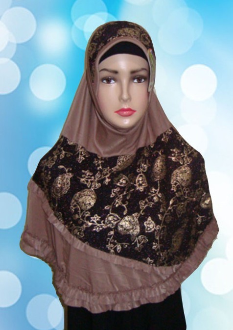 Hijab Instant Coklat ( Depan )