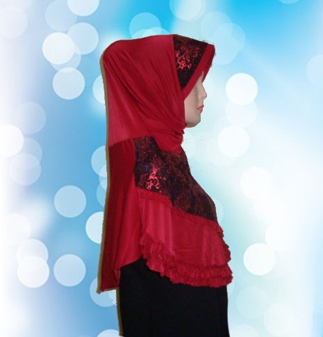 Hijab Instan Merah (SMP)