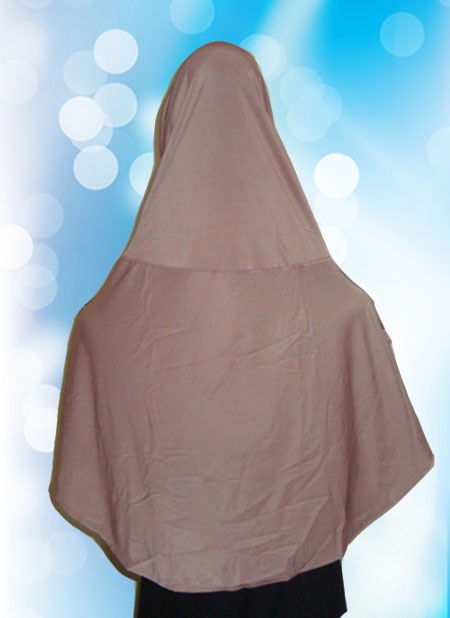 Hijab Instant Coklat ( Belakang)